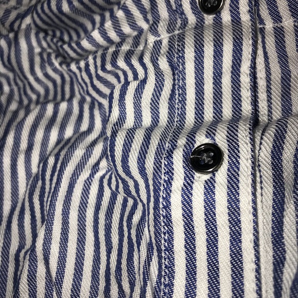 Off the shoulder striped blouse - Picture 3 of 3